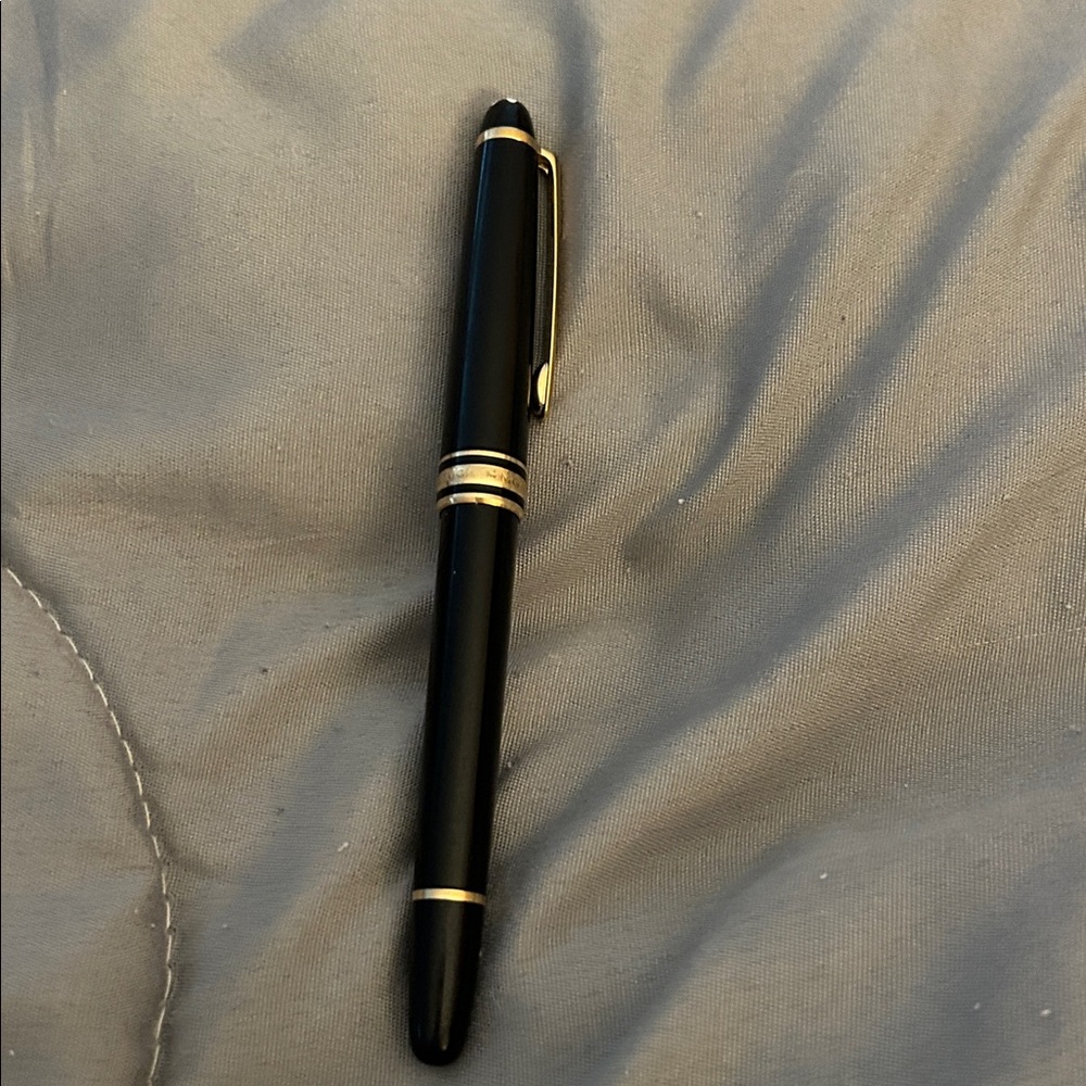 Mont Blanc Black and Gold Pen
